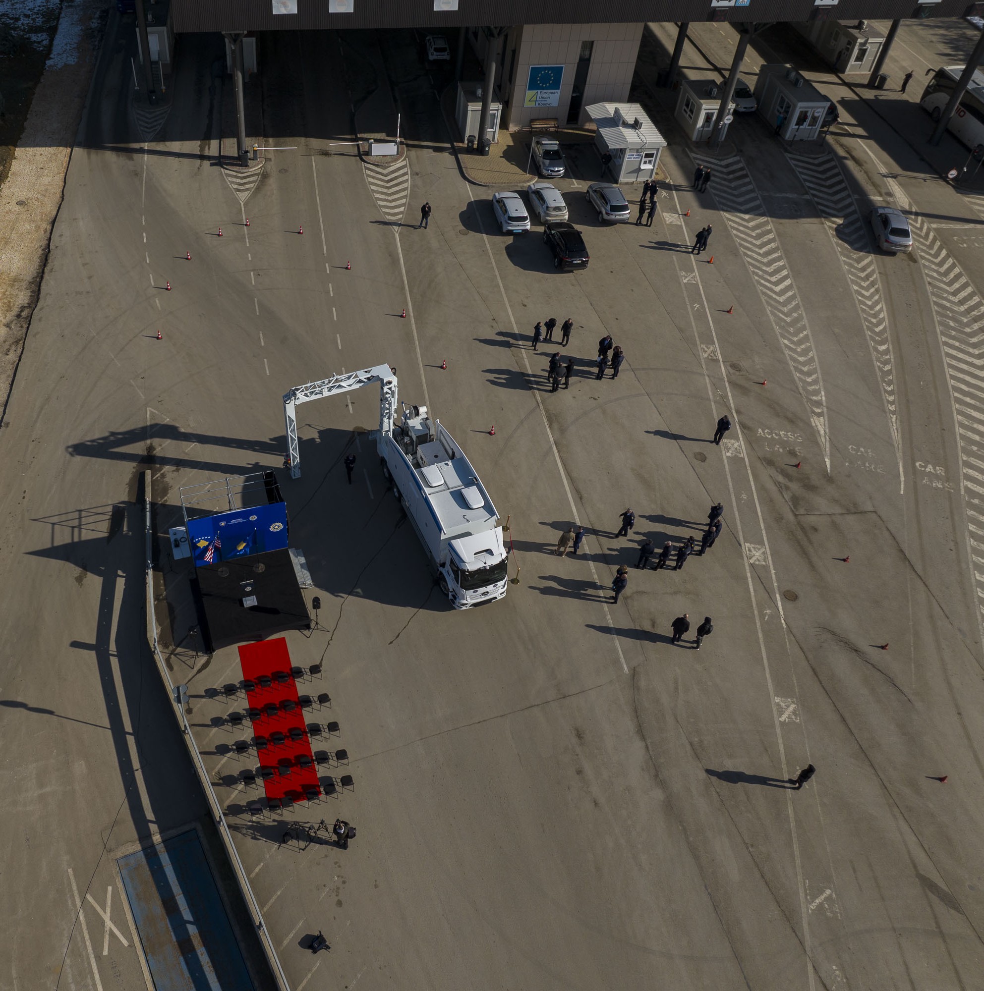 Dogana e Kosovës inauguron skanerin e dhuruar nga Qeveria e SHBA-së