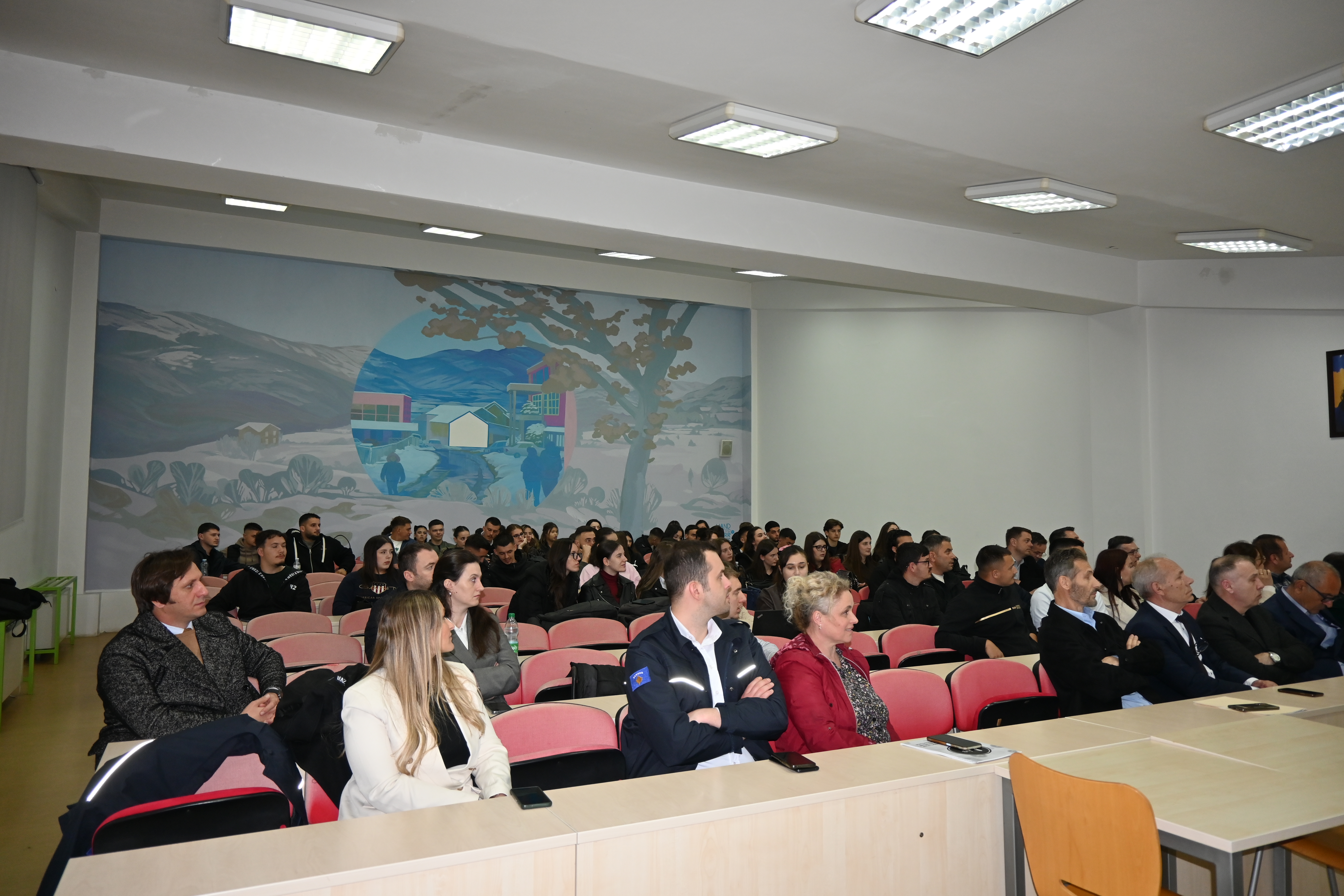 Universiteti i Shkencave të Aplikuara Ferizaj Photo 13